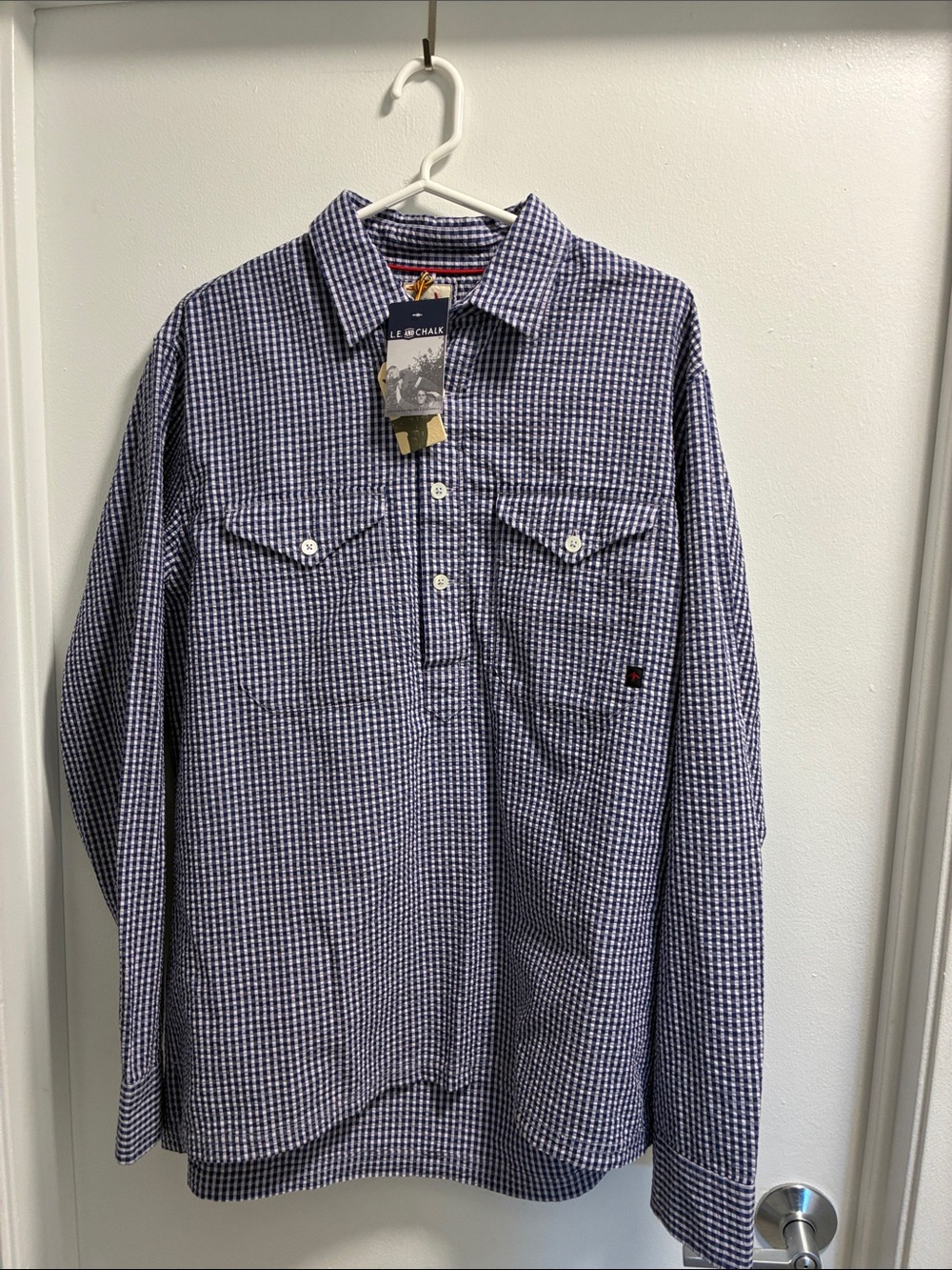 L.E. Chalk Men’s Seersucker Popover